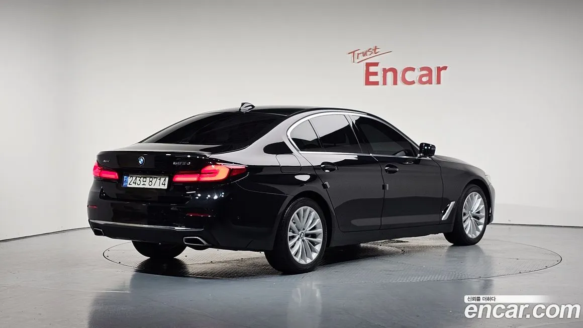 BMW 5-Series 2021 из KR, фото 2