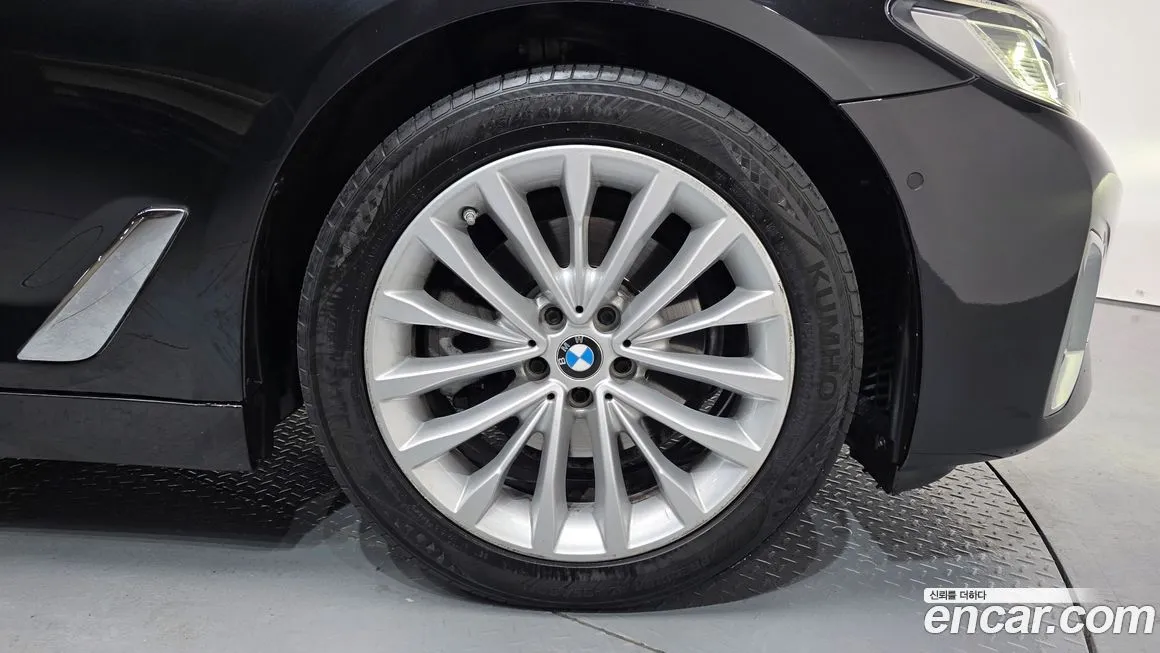 BMW 5-Series 2021 из KR, фото 5