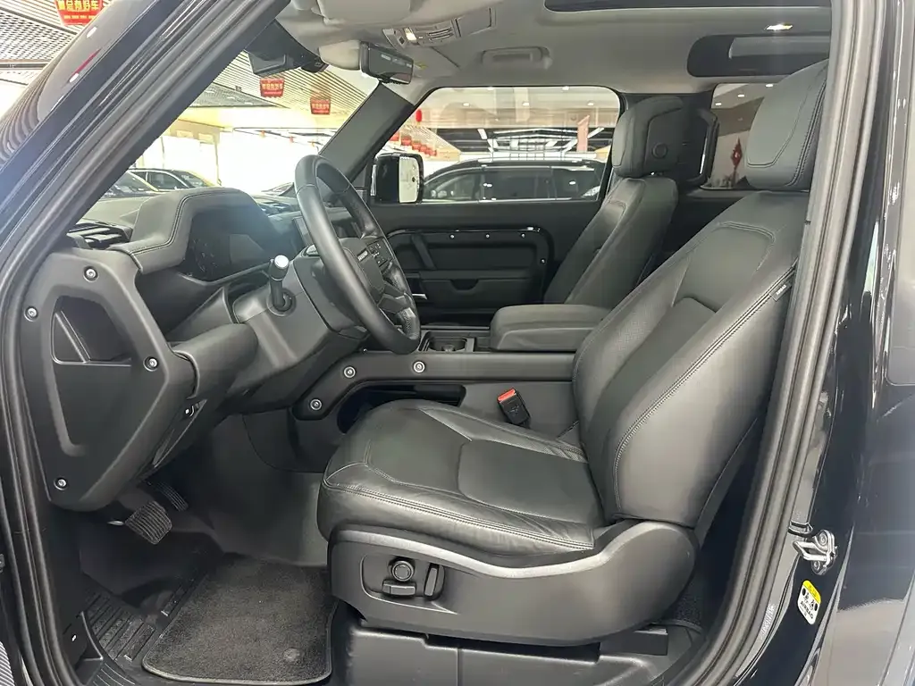 Land Rover Defender 2024 из CN, фото 8