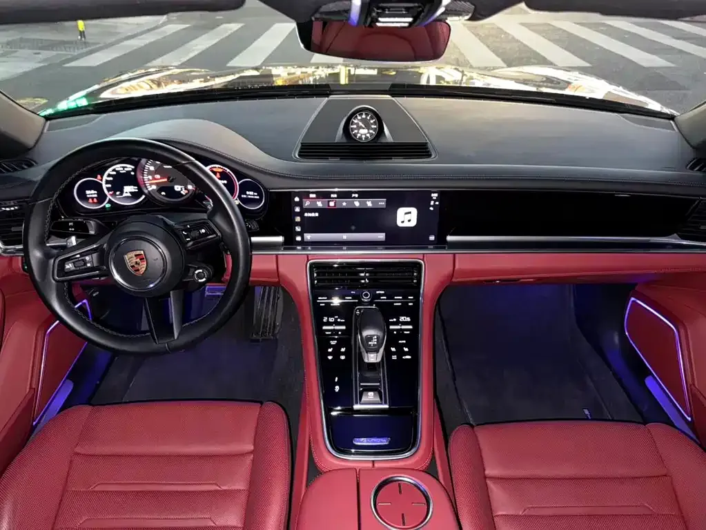 Porsche Panamera — фото 10