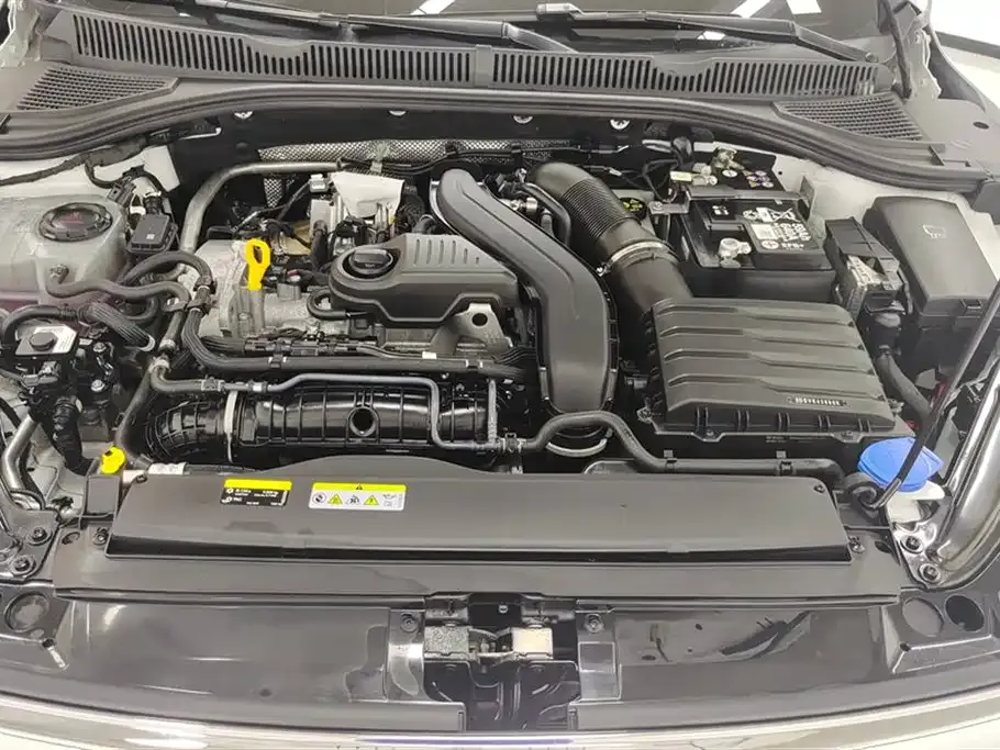 Volkswagen Sagitar 2024 из CN, фото 10