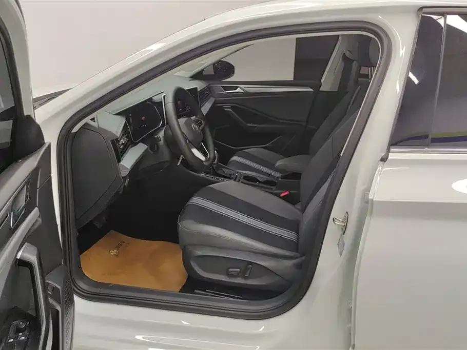 Volkswagen Sagitar 2024 из CN, фото 9