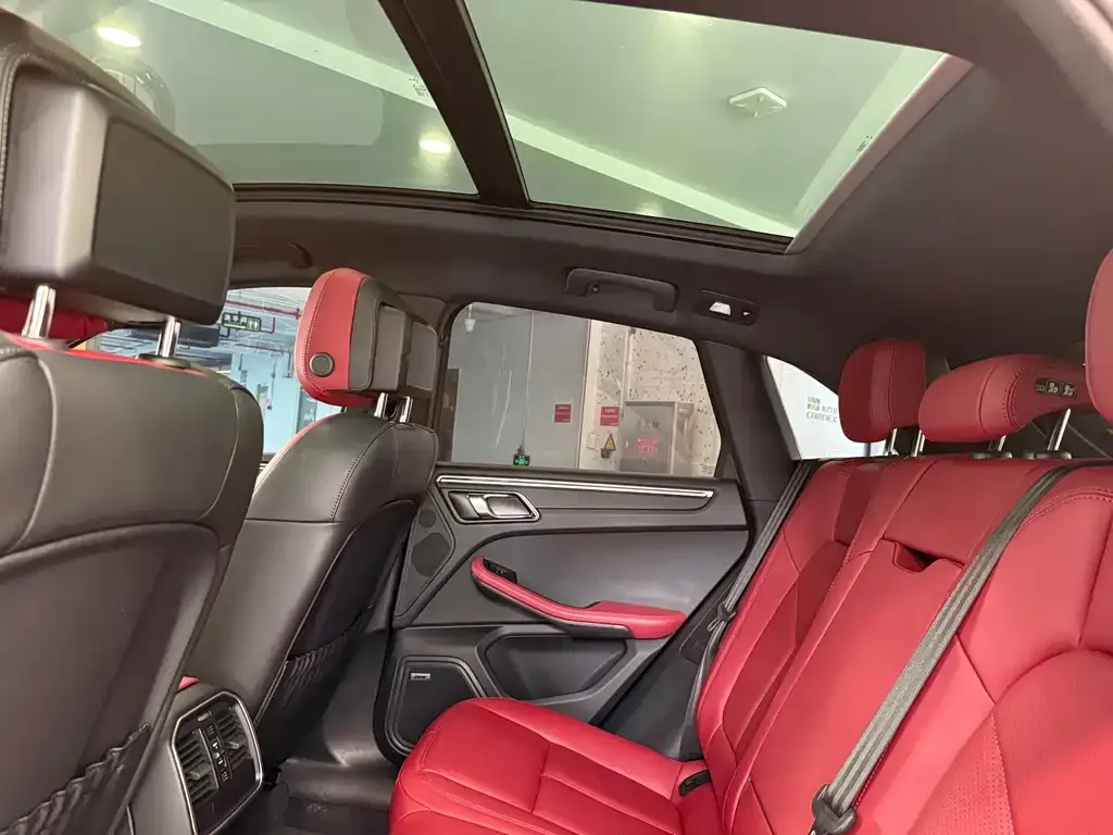 Porsche Macan 2022 из CN, фото 10