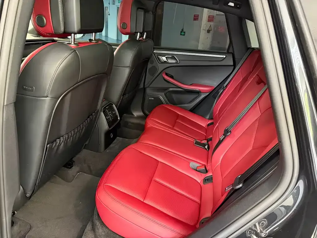 Porsche Macan 2022 из CN, фото 9