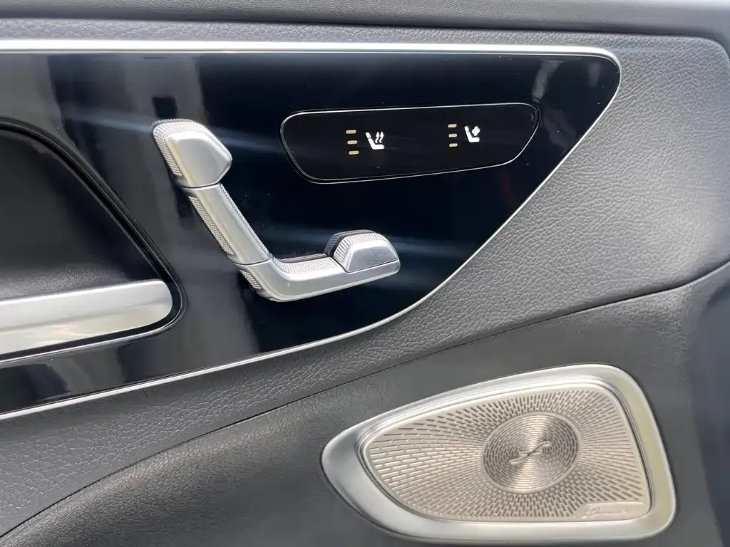 Mercedes-Benz C-Class 2025 из CN, фото 4