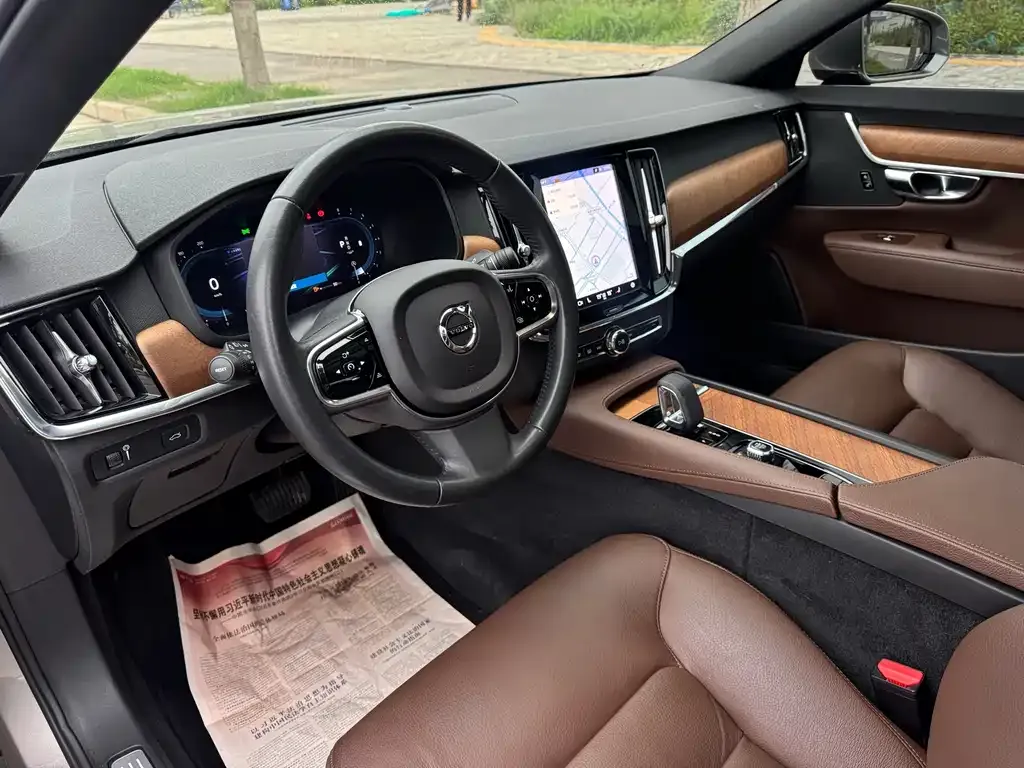 Volvo S90 2022 из CN, фото 9