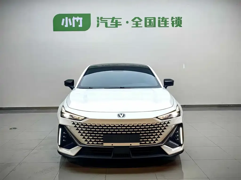 Changan UNI-V 2022 из CN, фото 2