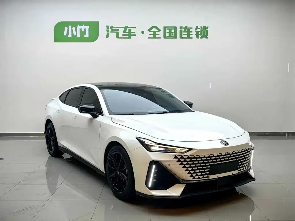 Changan UNI-V 2022 из CN, фото 3