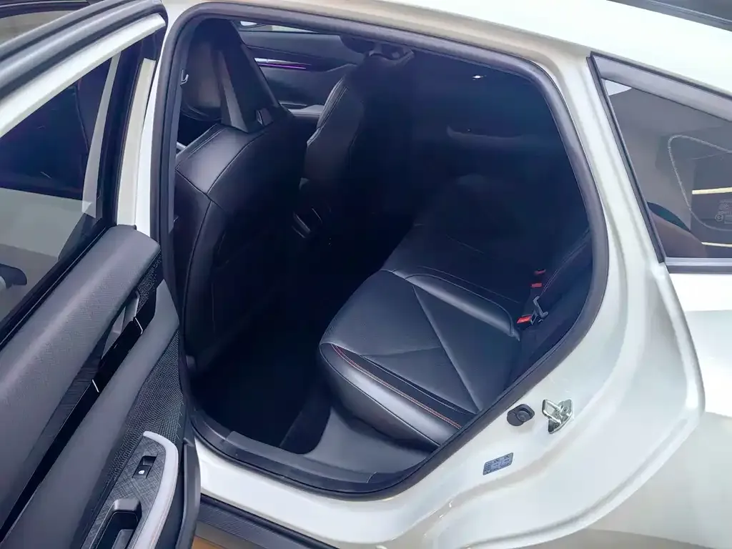 Changan UNI-V 2022 из CN, фото 9