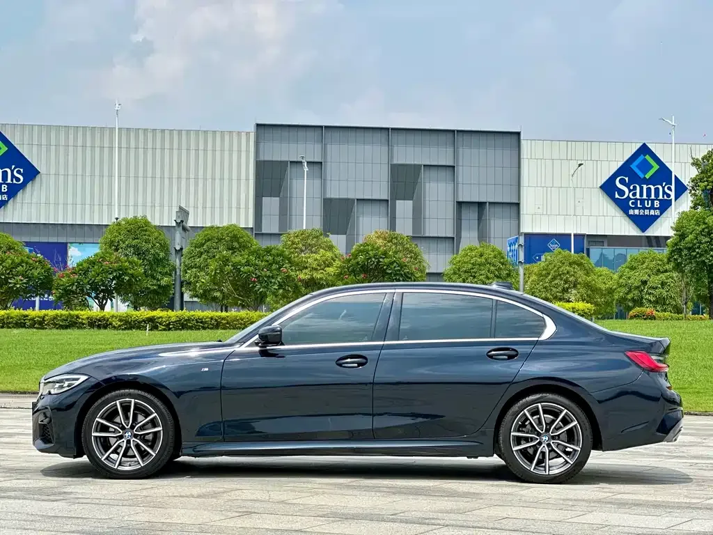 BMW 3 Series 2022 из CN, фото 5