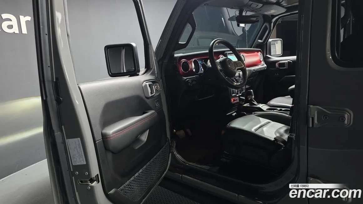 Jeep Wrangler 2023 из KR, фото 10