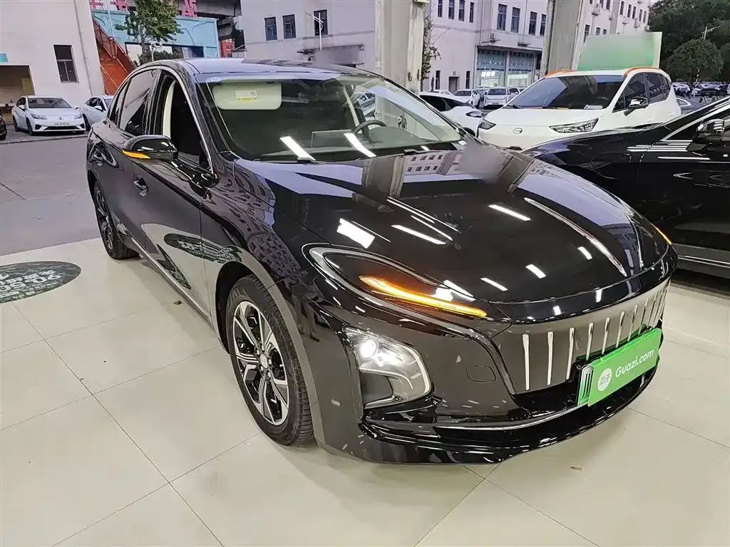 Hongqi E-QM5 2023 из CN, фото 4