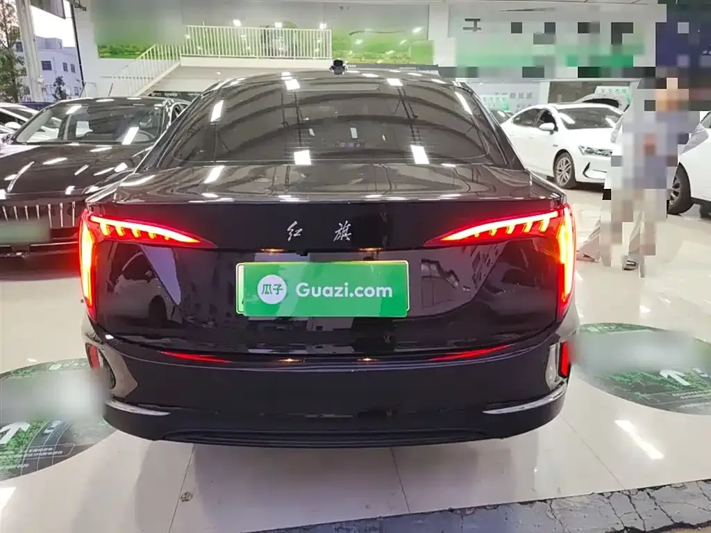 Hongqi E-QM5 2023 из CN, фото 6