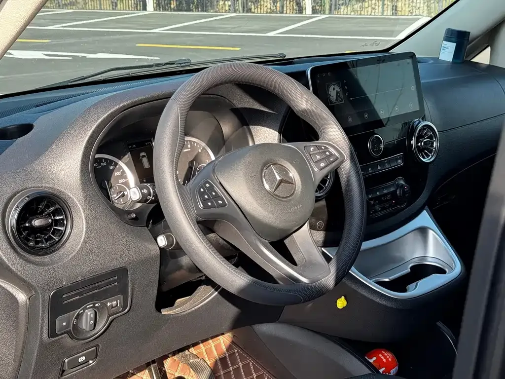 Mercedes-Benz Vito 2022 из CN, фото 4