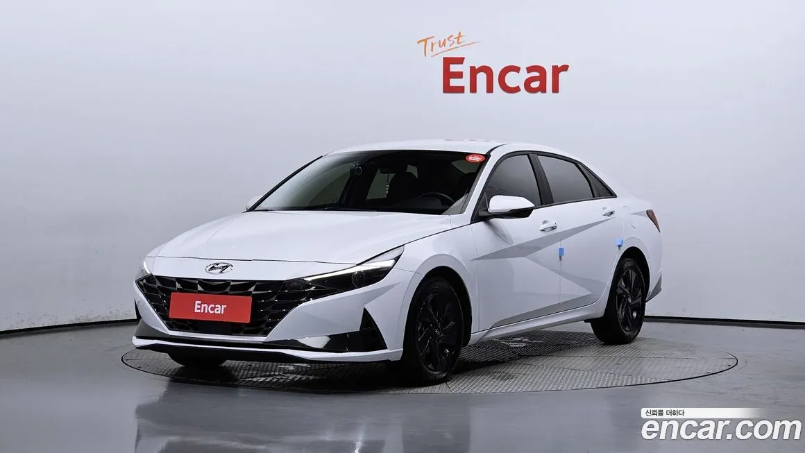 Hyundai AVANTE 2023 из KR, фото 1