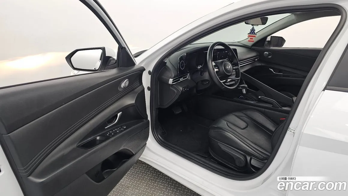 Hyundai AVANTE 2023 из KR, фото 10
