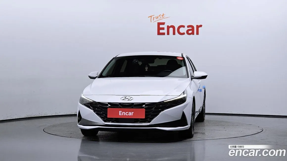 Hyundai AVANTE 2023 из KR, фото 3