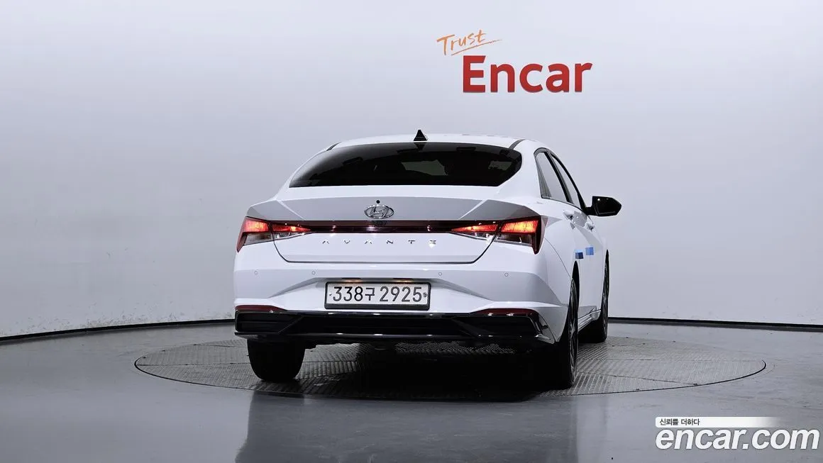 Hyundai AVANTE 2023 из KR, фото 4
