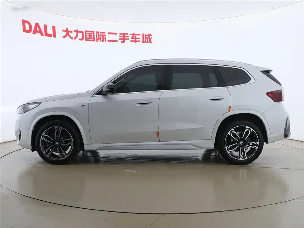 BMW X1 2024 из CN, фото 2