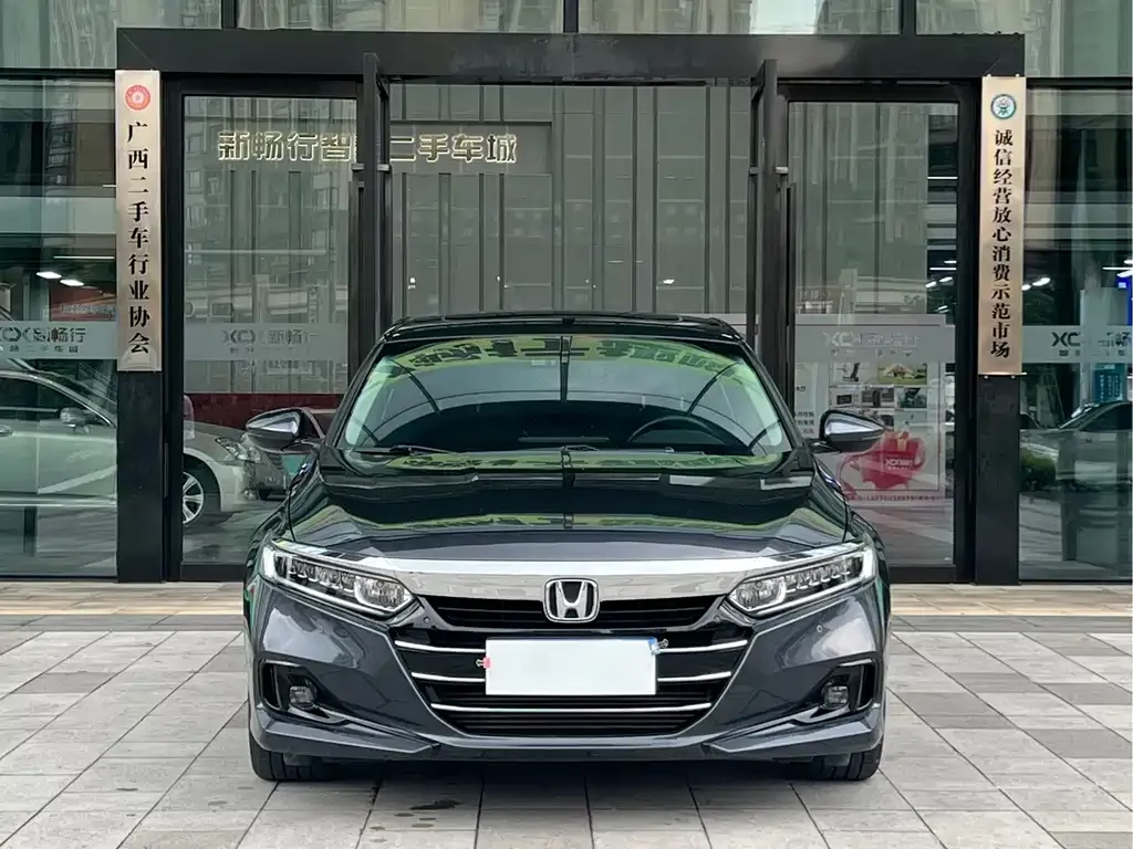 Honda Accord — фото 2