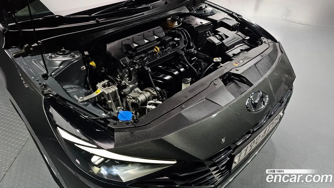 Hyundai AVANTE 2021 из KR, фото 6