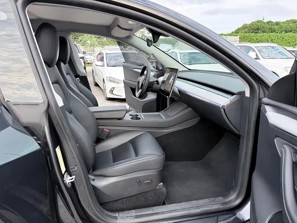 Tesla Model Y 2024 из CN, фото 10