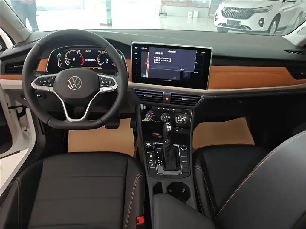 Volkswagen Bora 2024 из CN, фото 10