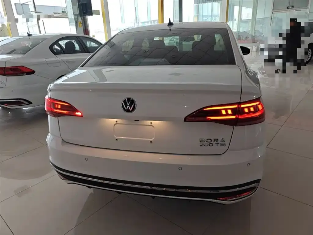 Volkswagen Bora 2024 из CN, фото 6