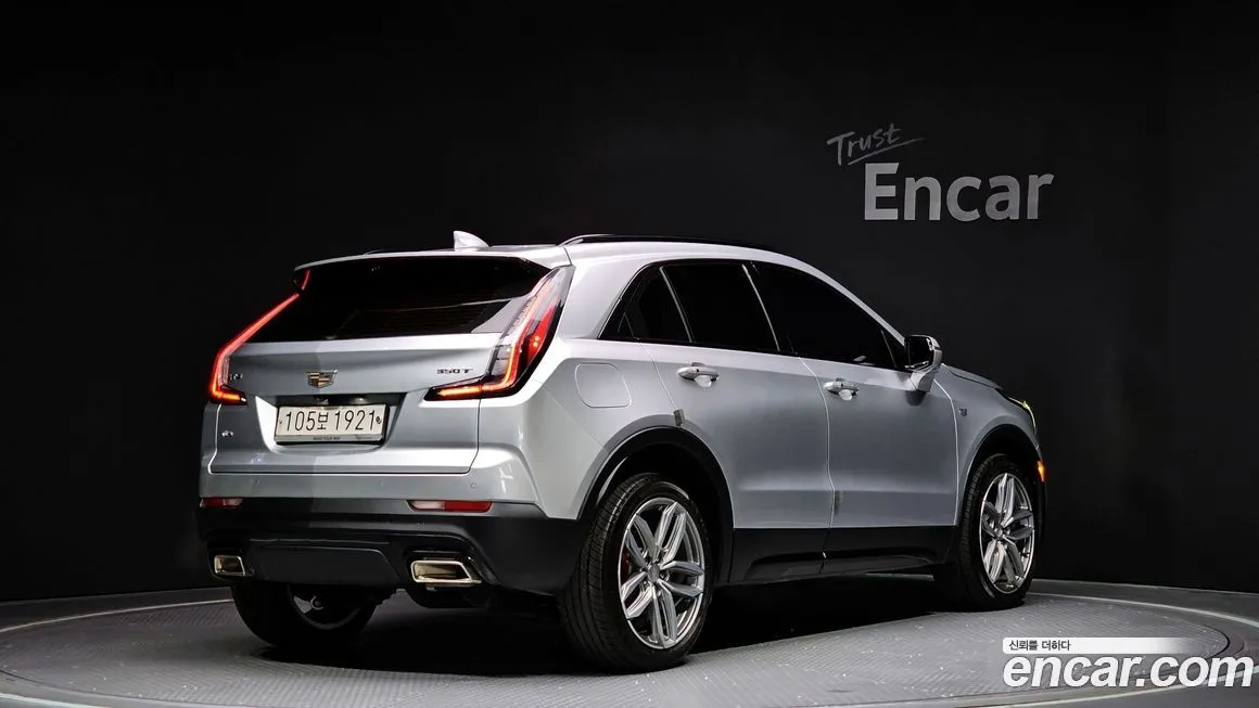 Cadillac XT4 2021 из KR, фото 2