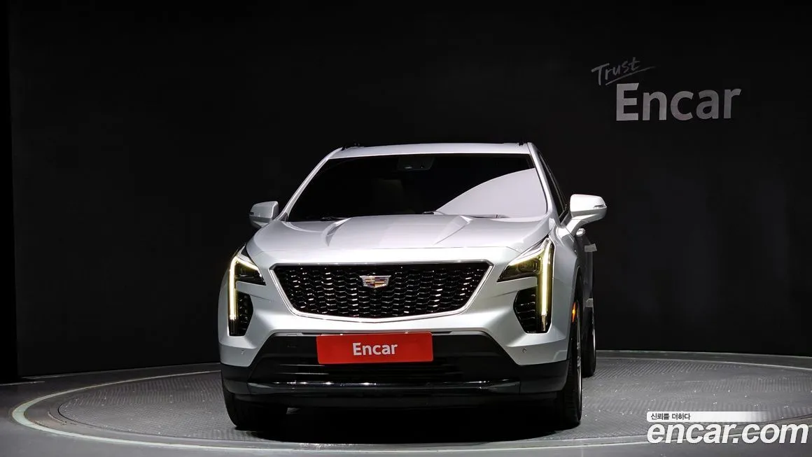 Cadillac XT4 2021 из KR, фото 3