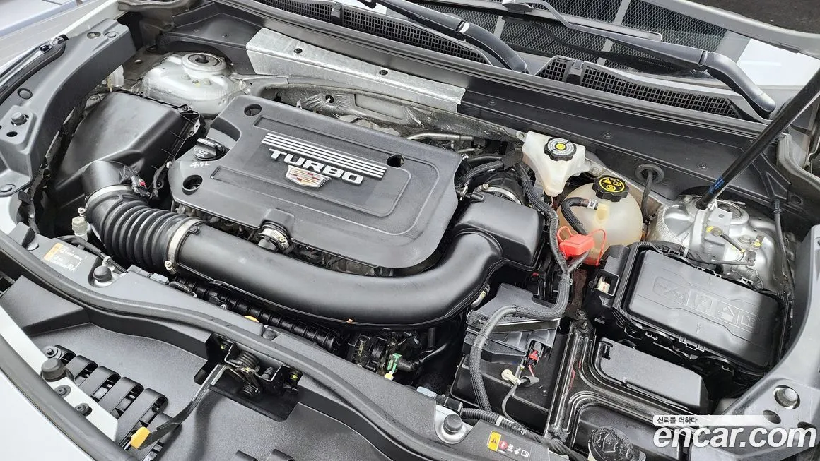 Cadillac XT4 2021 из KR, фото 6