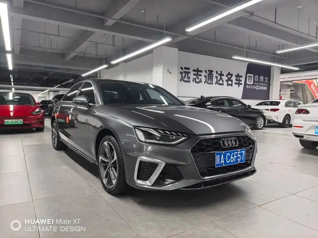 Audi A4L 2021 из CN, фото 2