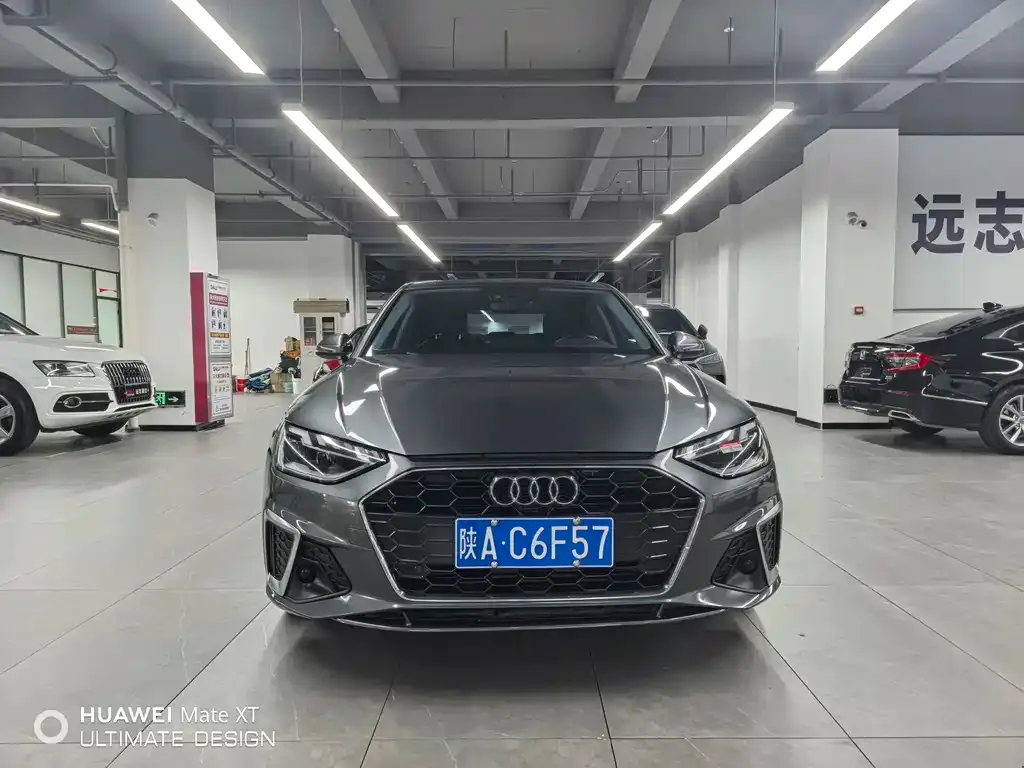 Audi A4L 2021 из CN, фото 3
