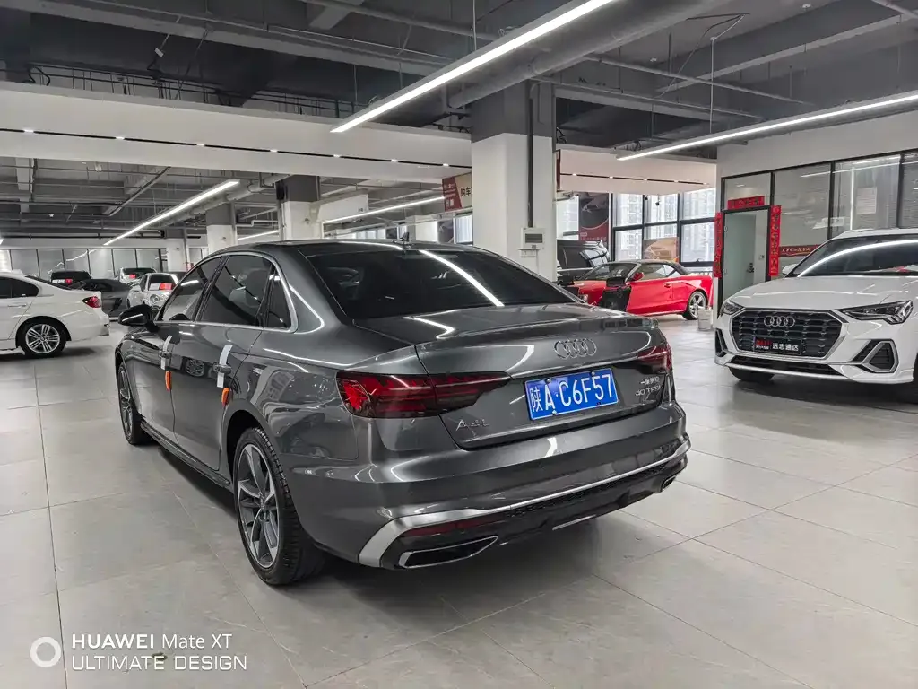 Audi A4L 2021 из CN, фото 7