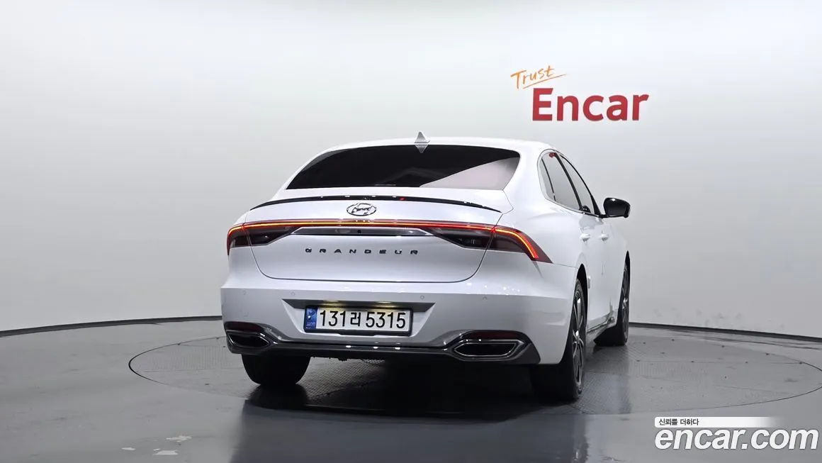 Hyundai Grandeur 2022 из KR, фото 5