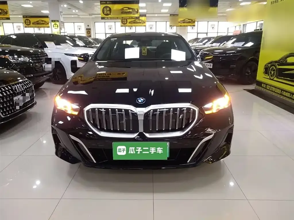 BMW i5 2025 из CN, фото 3