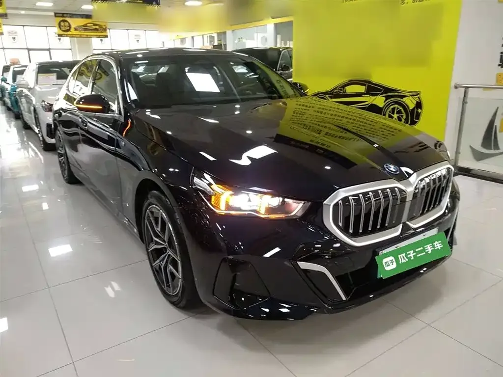 BMW i5 2025 из CN, фото 4