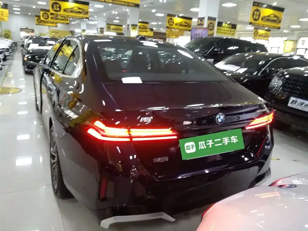 BMW i5 2025 из CN, фото 6