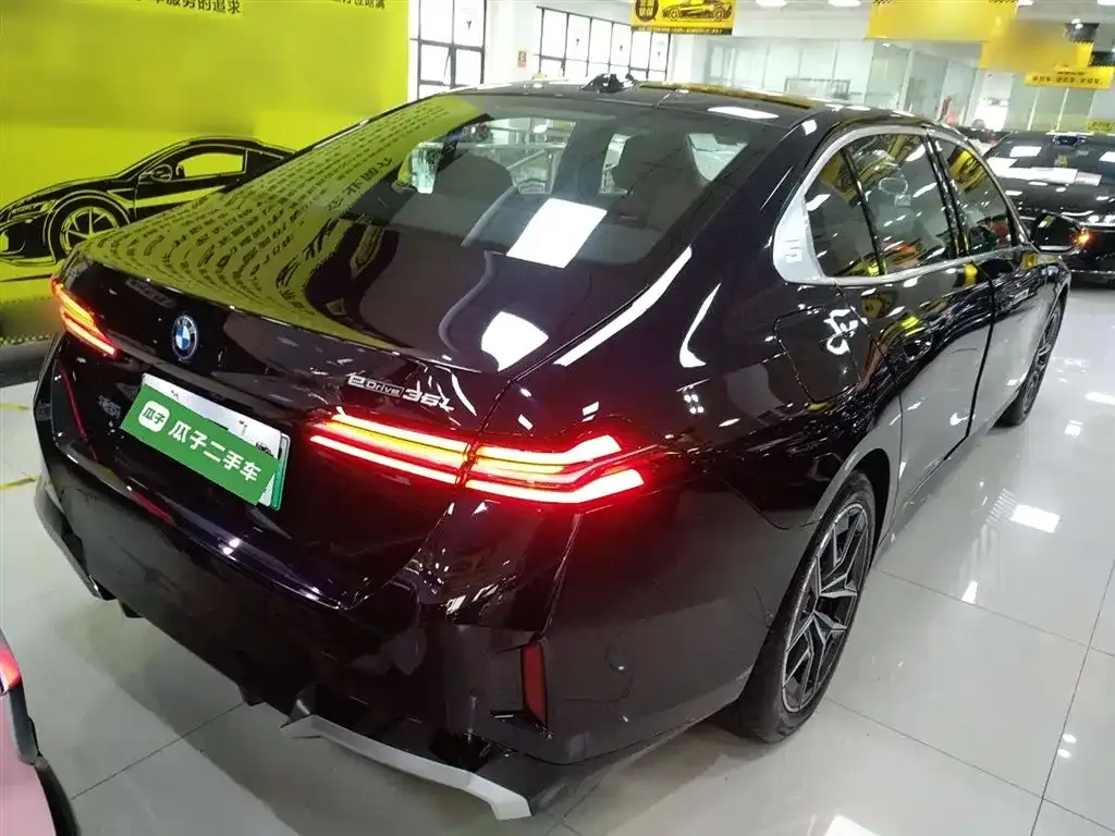 BMW i5 2025 из CN, фото 7