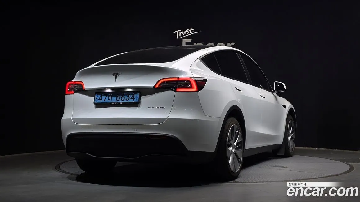 Tesla Model Y 2022 из KR, фото 2