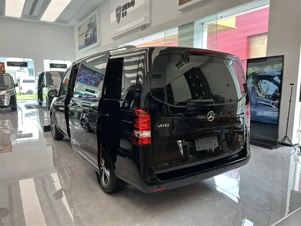 Mercedes-Benz Vito 2025 из CN, фото 10
