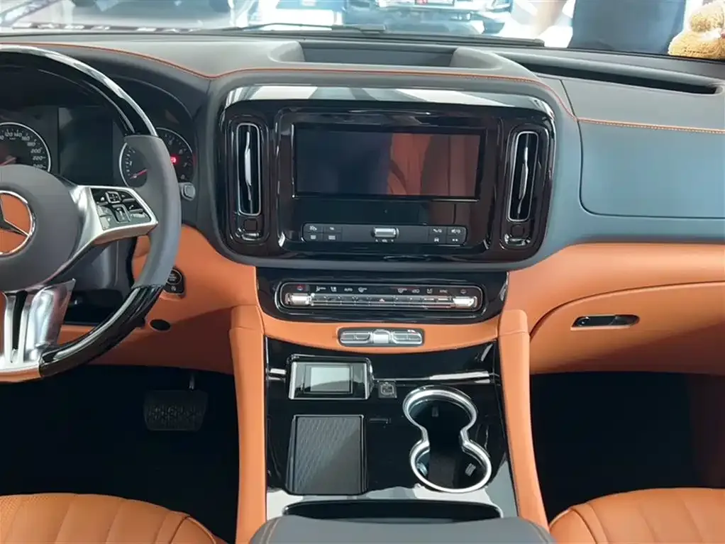 Mercedes-Benz Vito 2025 из CN, фото 6