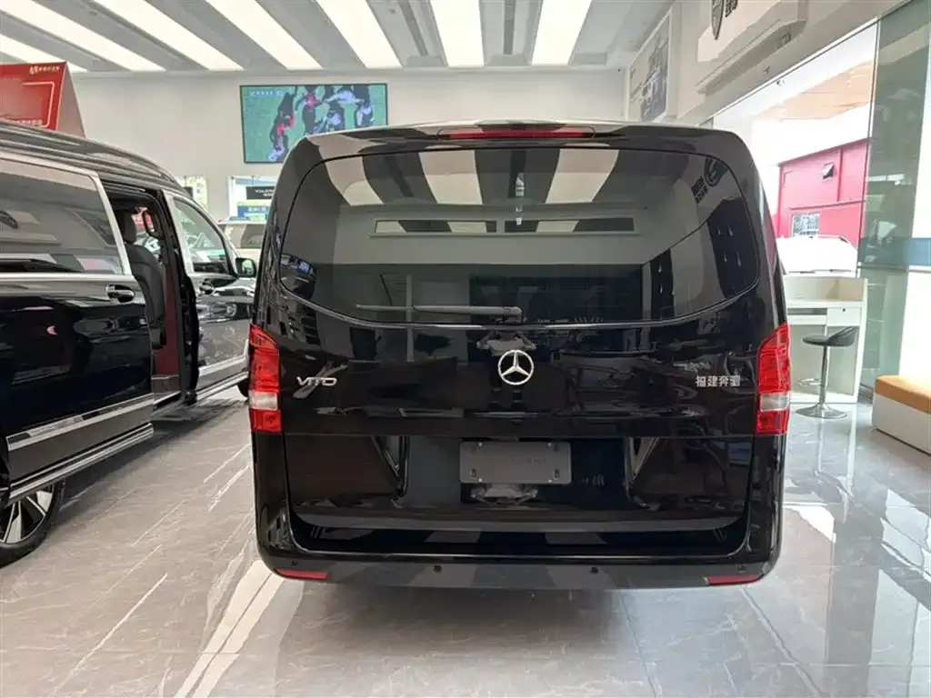 Mercedes-Benz Vito 2025 из CN, фото 8
