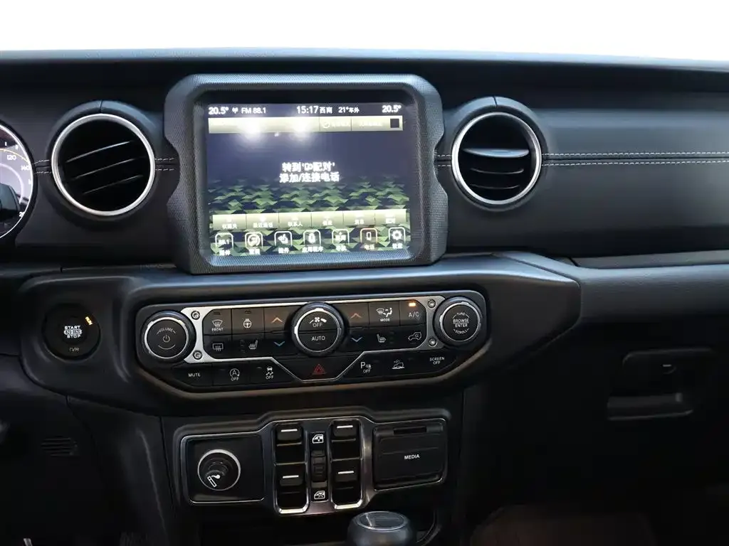 Jeep Gladiator 2024 из CN, фото 10