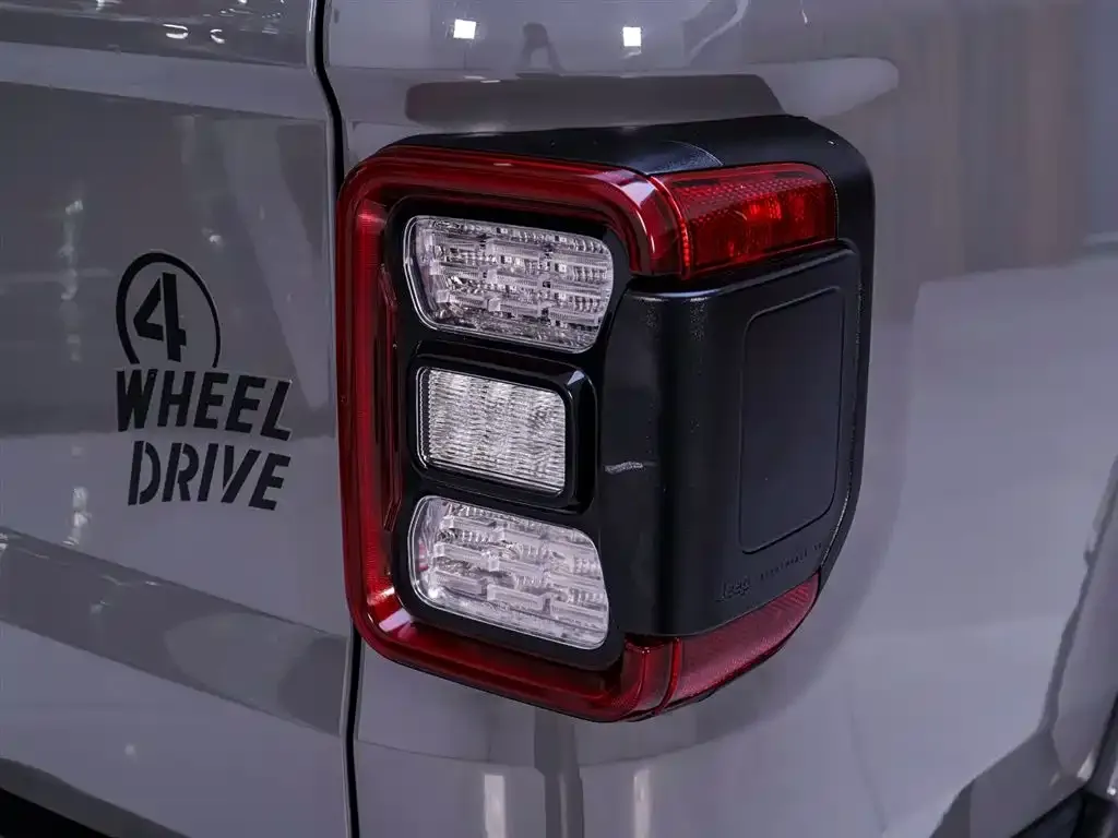 Jeep Gladiator 2024 из CN, фото 9