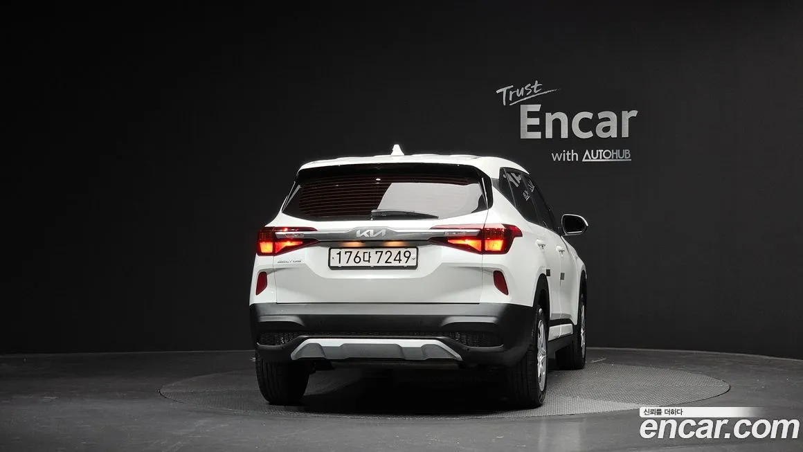 Kia Seltos 2023 из KR, фото 4