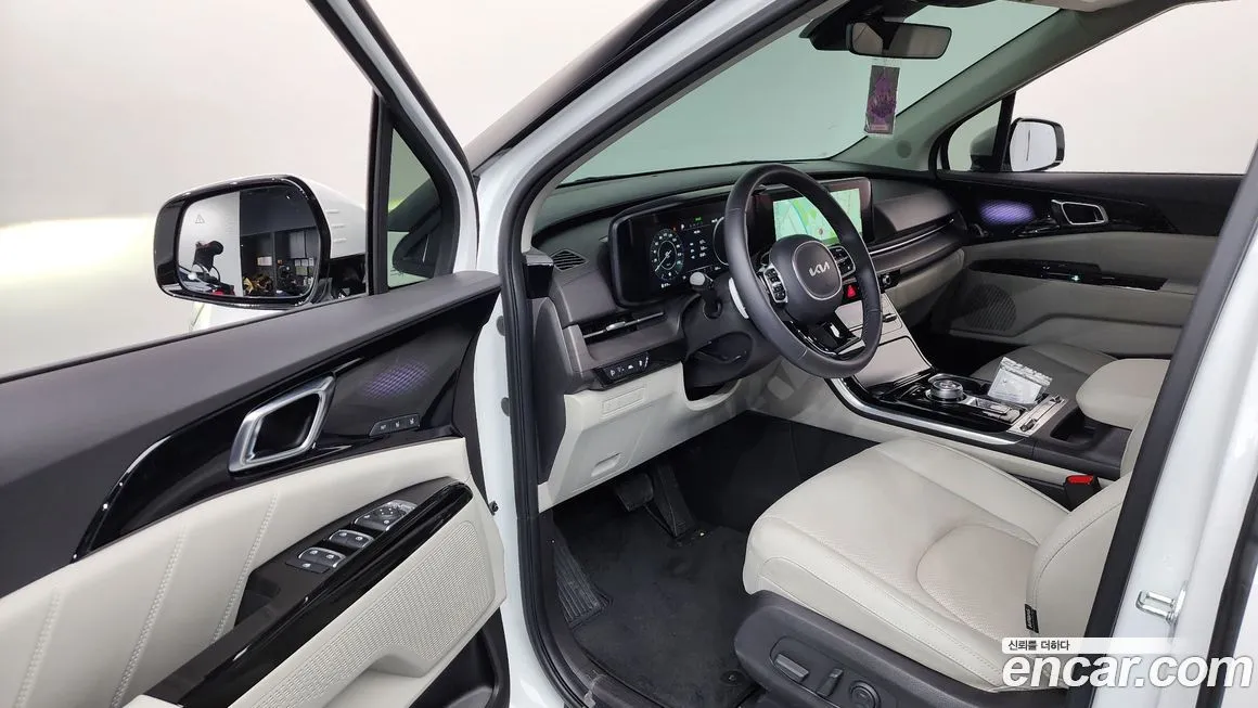 Kia Carnival — фото 10