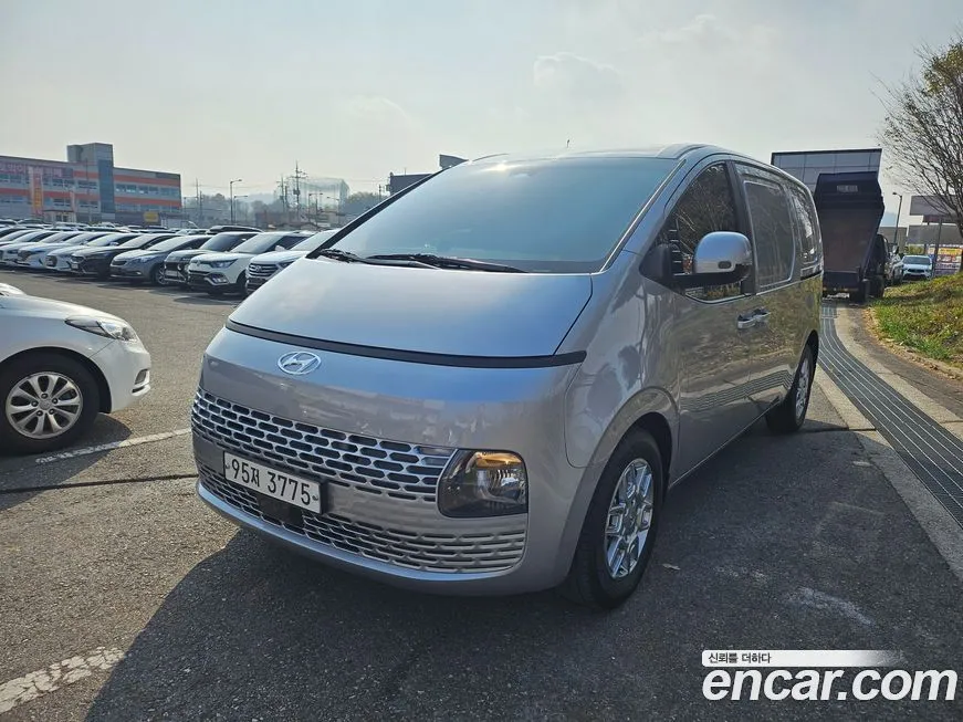 Hyundai Staria 2022 из KR, фото 1