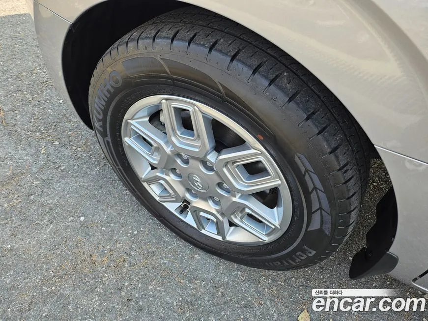 Hyundai Staria 2022 из KR, фото 6