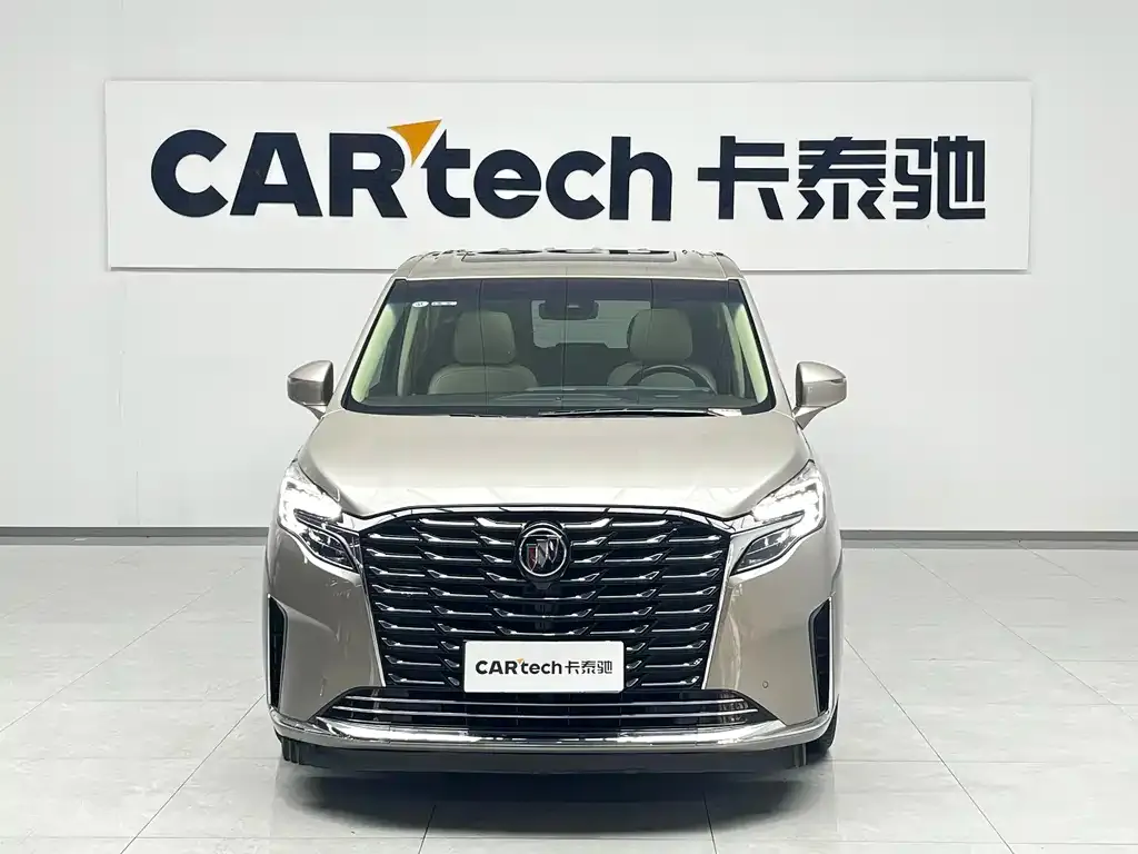 Buick GL8 2023 из CN, фото 2